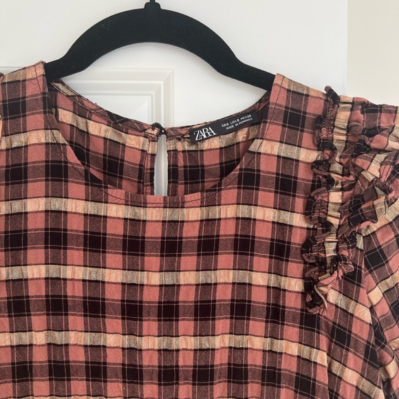 Zara dress - Picture 4 of 7